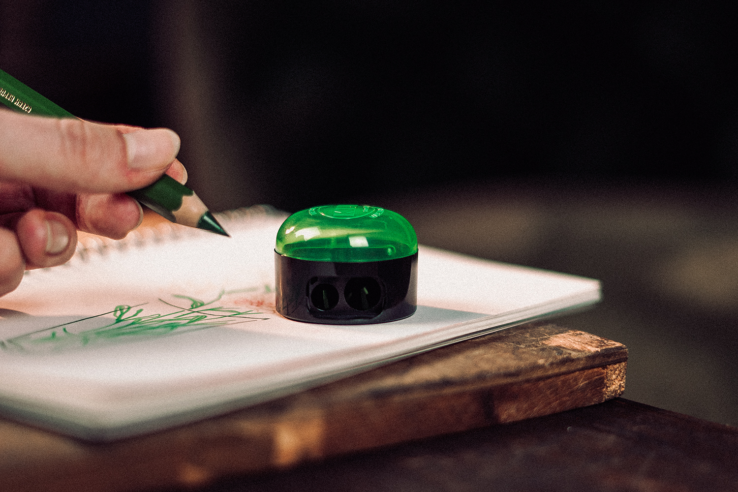 kum-green-line-taille-crayon image 3