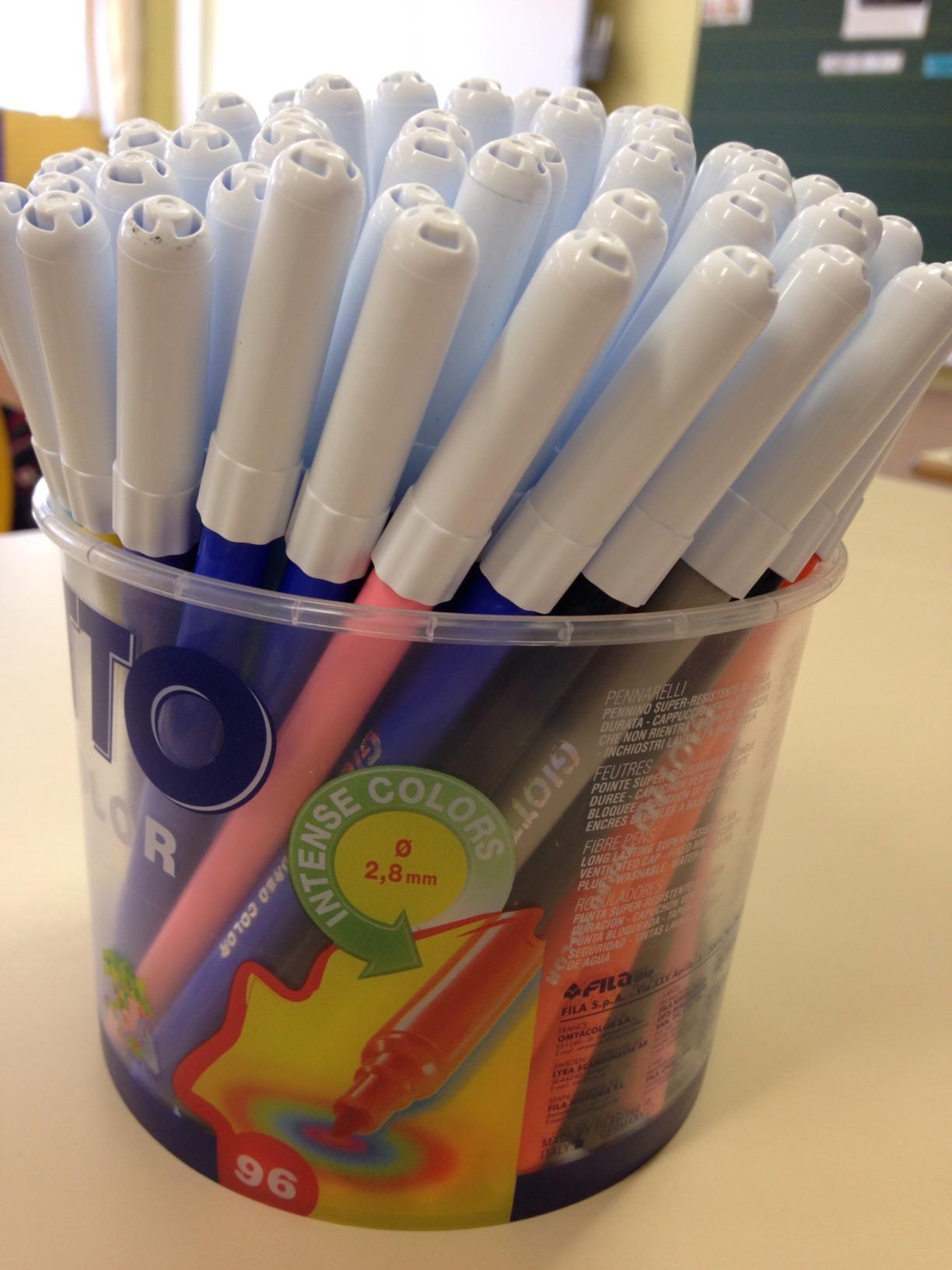 Couleurs superbes et pot pratique