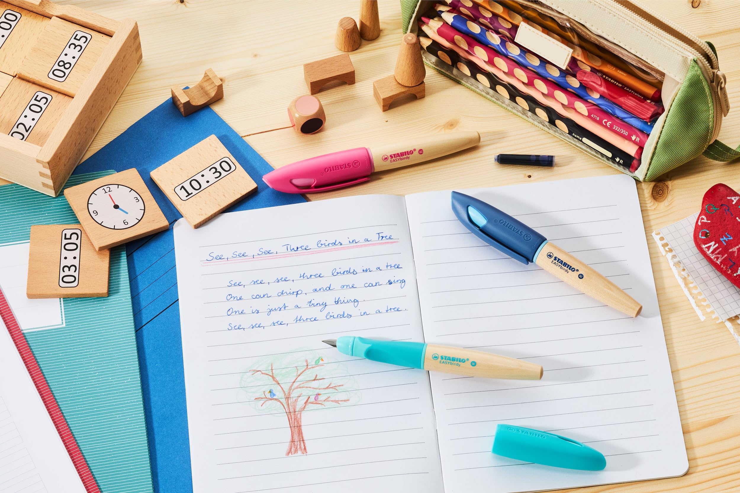 stabilo-easybirdy-timber-stylo-plume-gaucher-bleu-cl-de-r-glage image 7