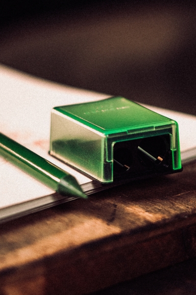 kum-green-line-taille-crayon image 2