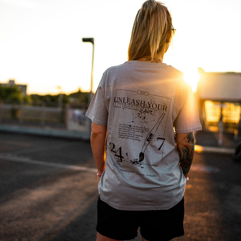kum-unleash-your-creativity-t-shirt-anna-lindgren image 2