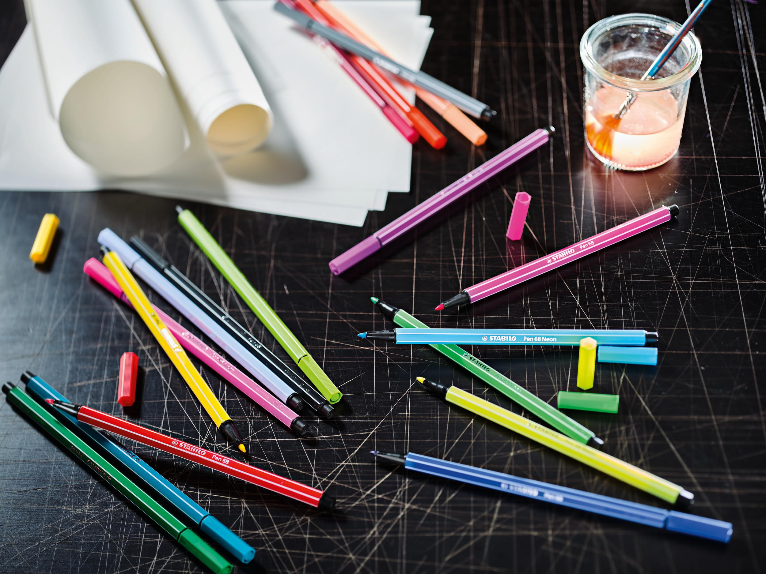 stabilo-pen-68-arty-feutres-de-coloriage-pointe-moyenne-trousse-rollerset-de-25- image 6